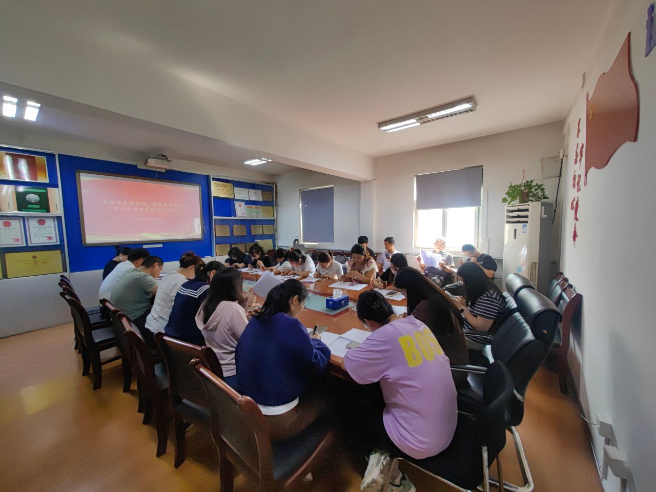 1714294165965501.jpg ad776782a17b28e422d2cfd815526a50.jpg