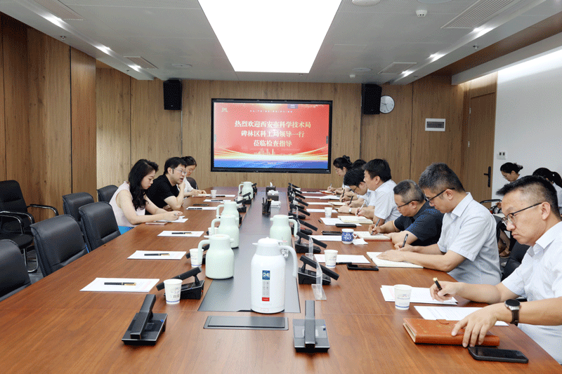 1753060561987404.gif 3.gif